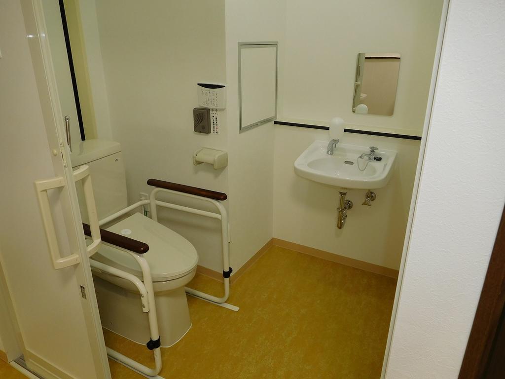 Maxi Alpa Hostel Naha Exterior photo